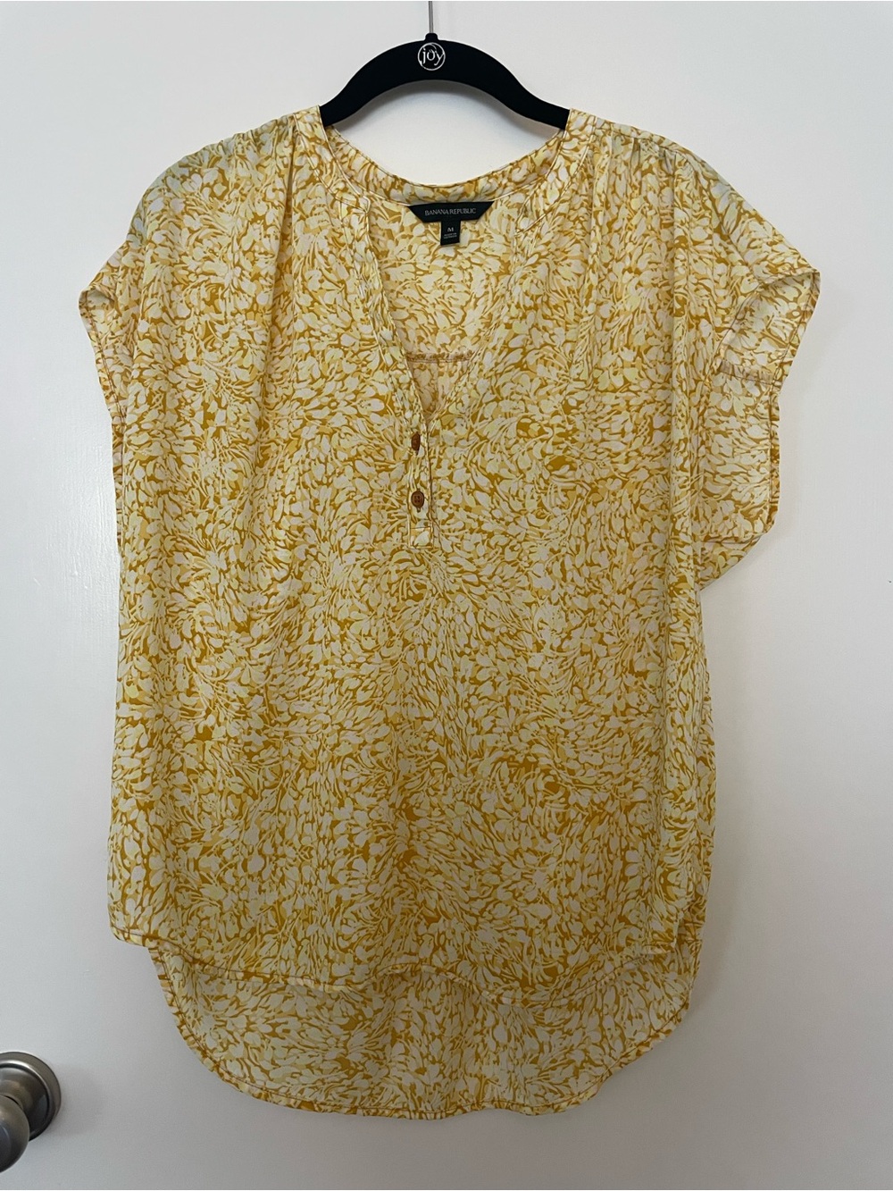 Banana Republic Mustard Yellow Floral Short Sleeve Blouse